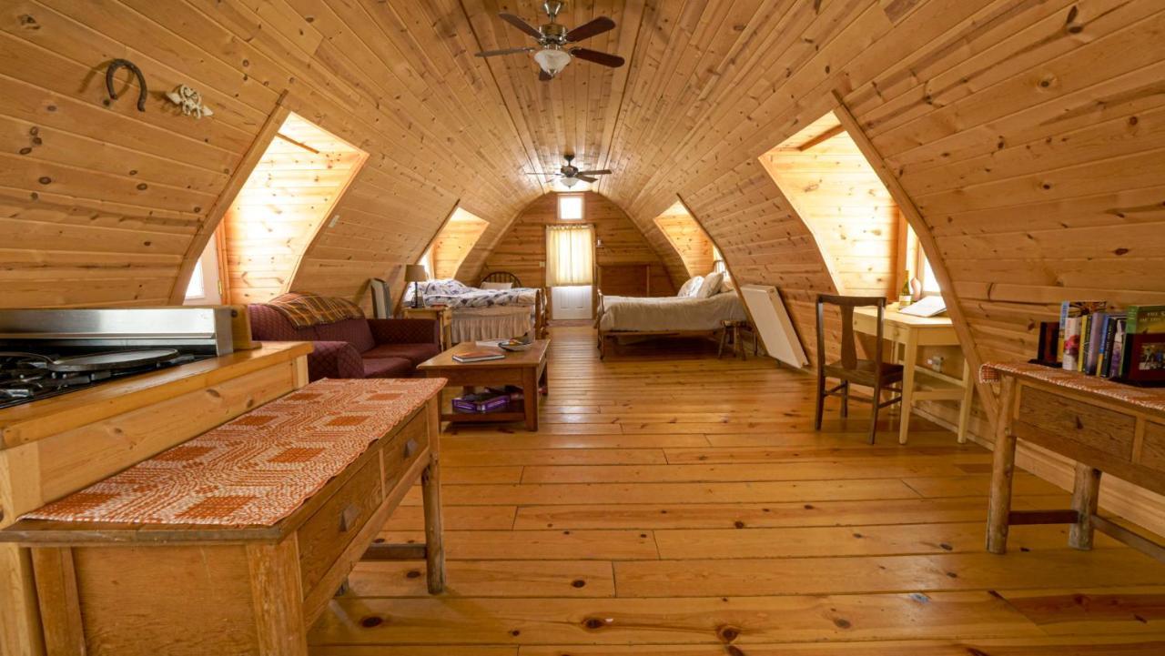 Aubin Sky Lodging At The Yl Ranch Savery Eksteriør bilde