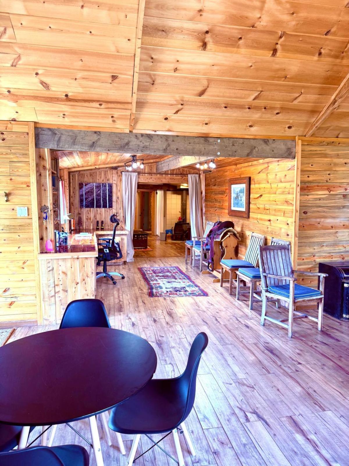 Aubin Sky Lodging At The Yl Ranch Savery Eksteriør bilde
